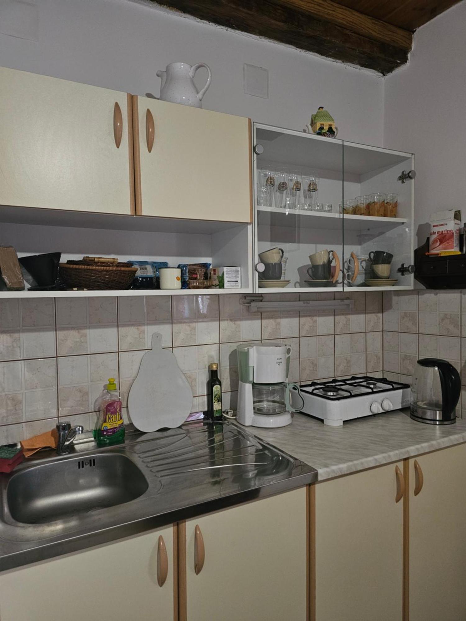 Apartment Kuvarna