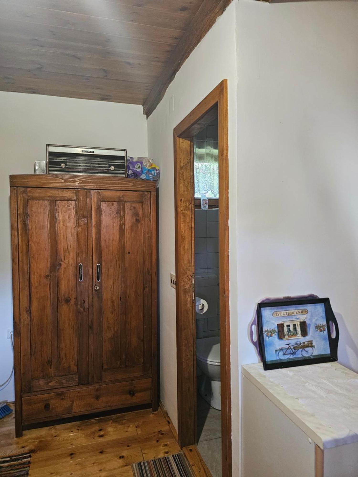 Kuvarna Apartment